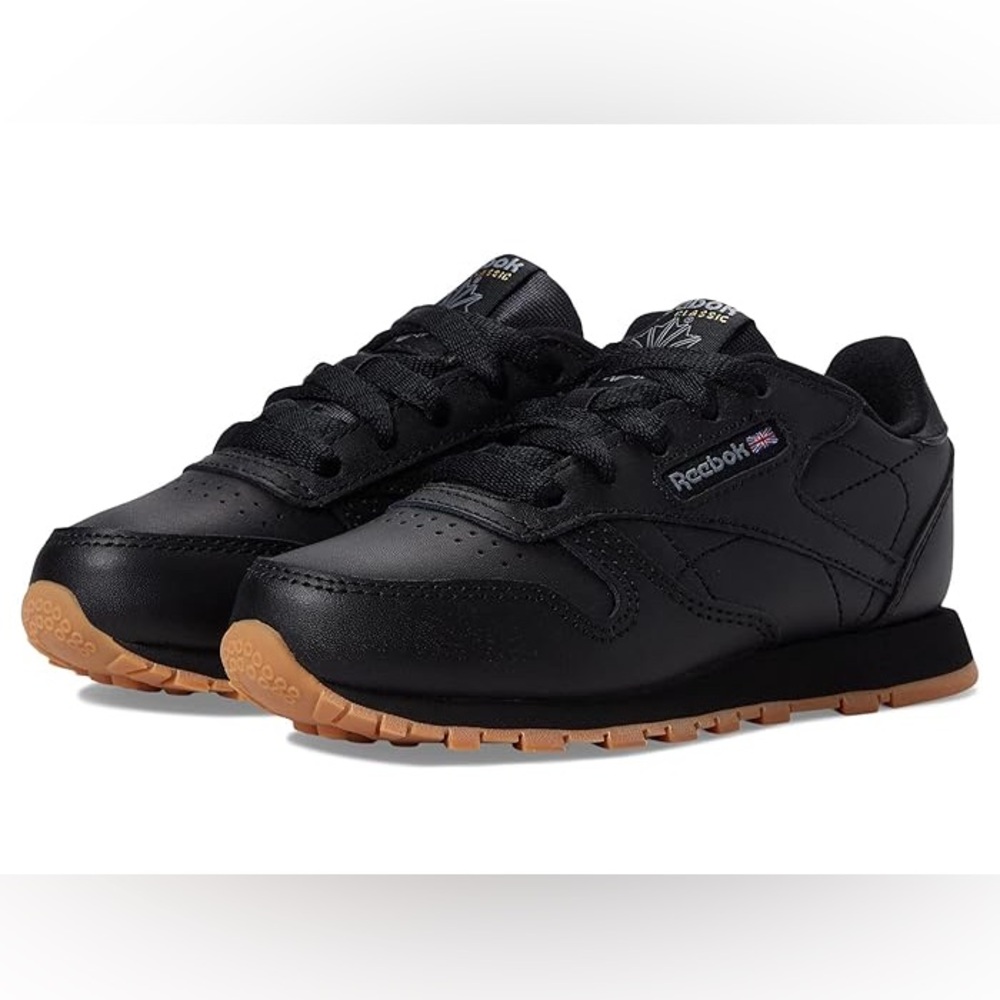 REEBOK | Classic black leather sneakers/shoes
